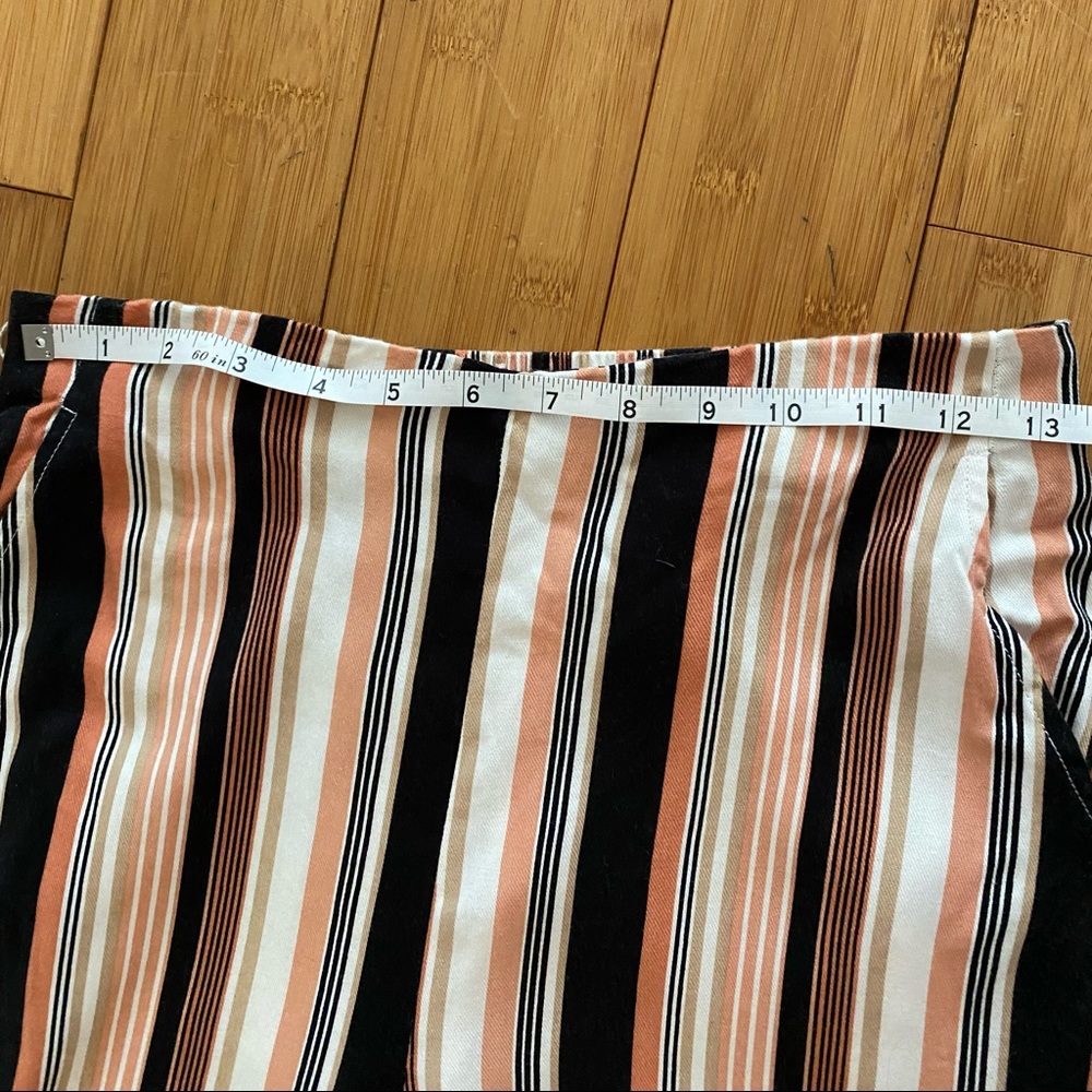 Striped Wide Leg pants - Picture 4 of 5